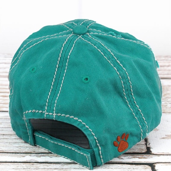 NWT Distressed Dog Mama Cap - Picture 3 of 3